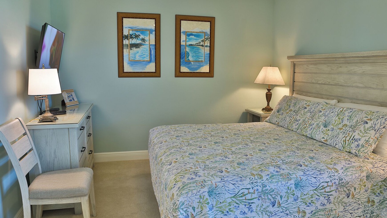 Photo of Bedroom in Mid Island