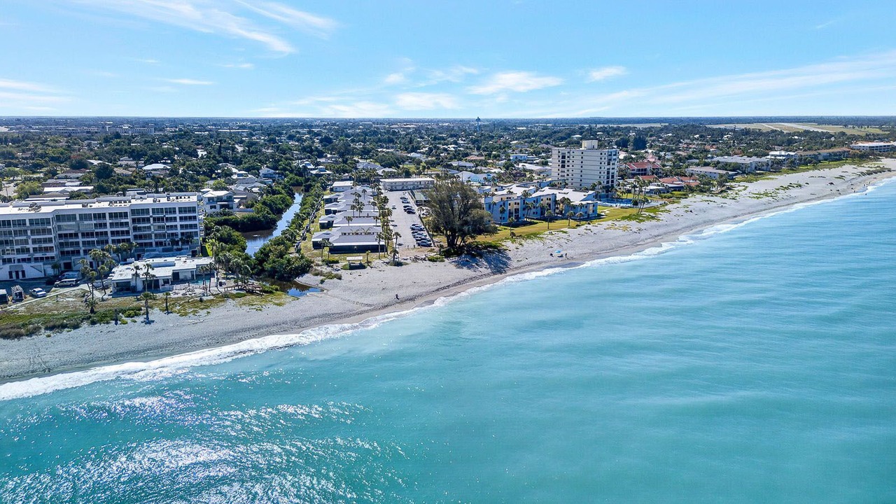 Photo of Outdoor in Golden Beach