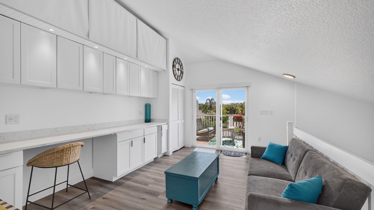Photo of Livingroom in Bella Vista