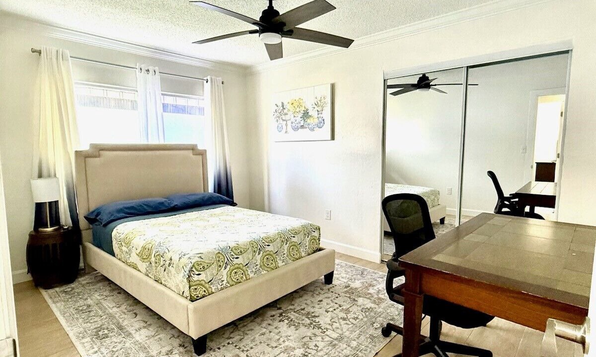 Photo of Bedroom in Isles of Capri