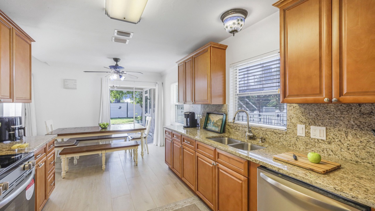 Photo of Kitchen in Isles of Capri