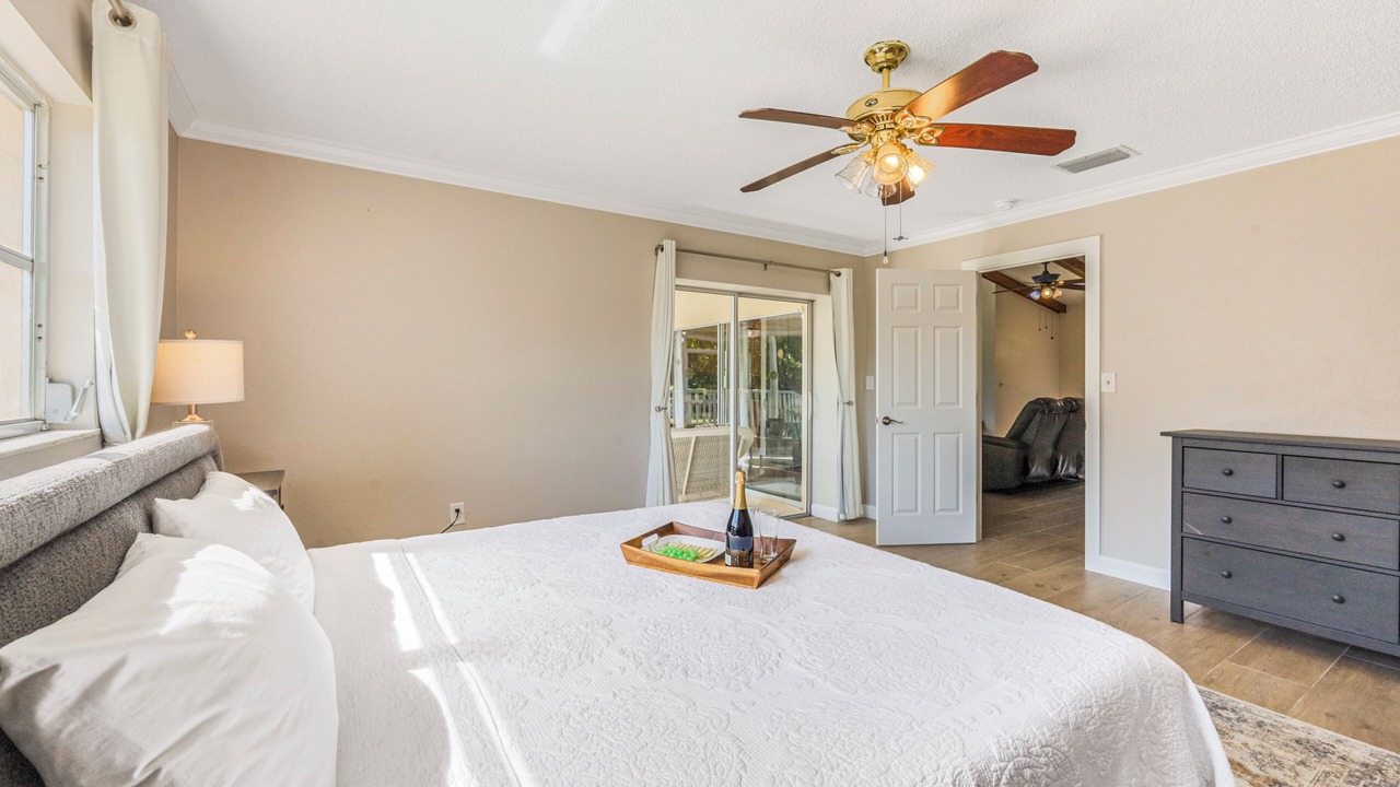 Photo of Bedroom in Isles of Capri