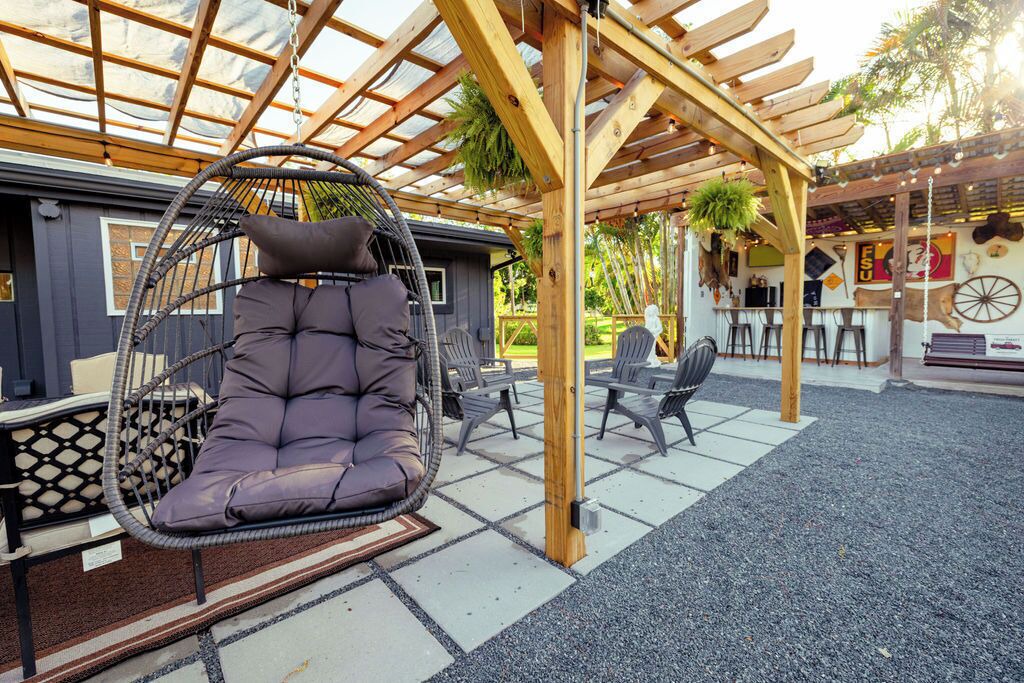 Photo of Patio Balcony in Jupiter Farms
