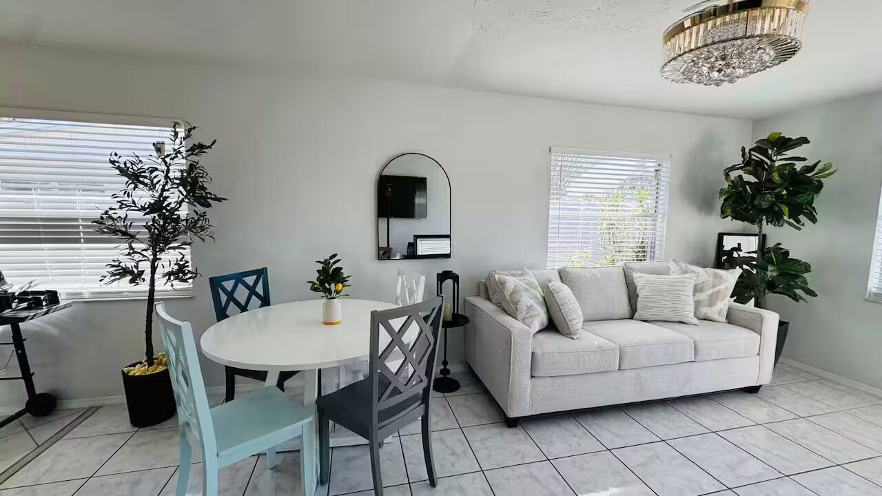 Photo of Livingroom in Southgate