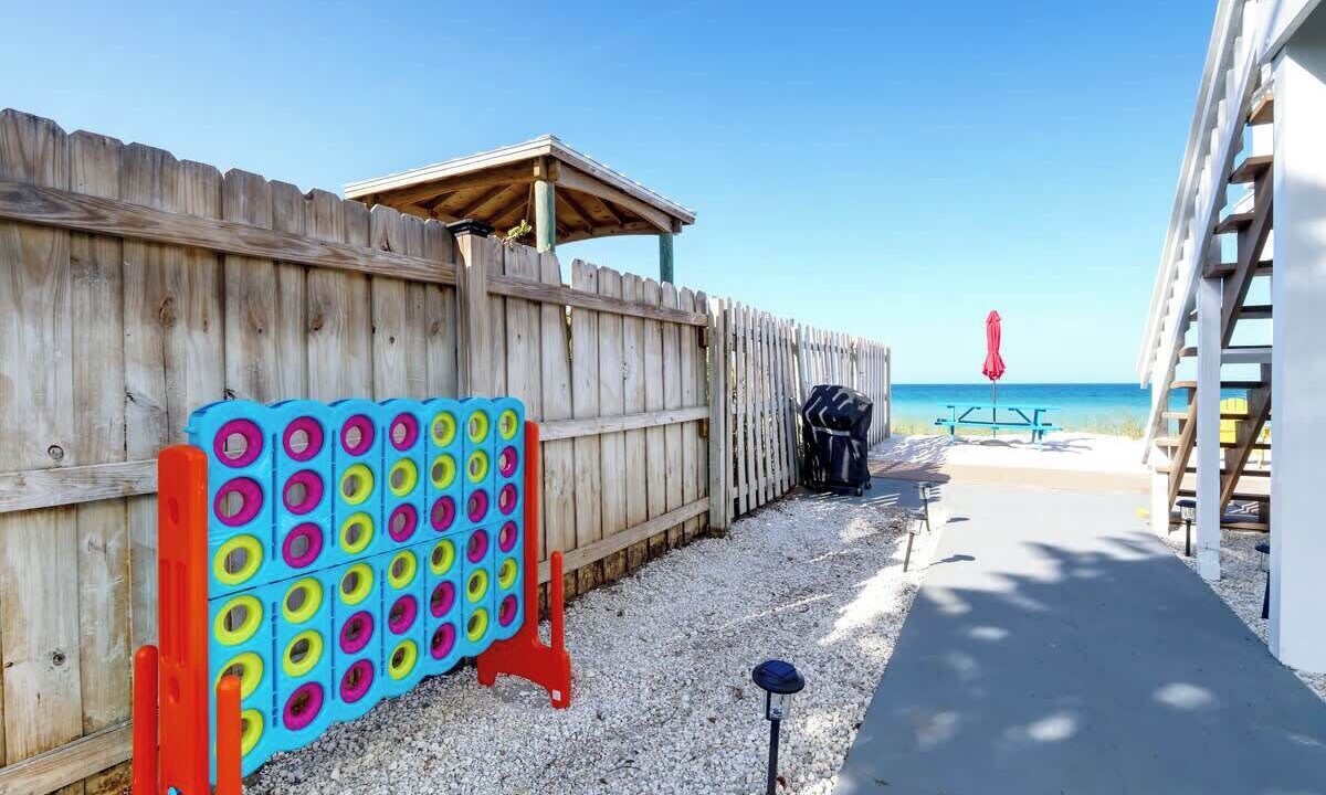 Photo of Others in Floridana Beach