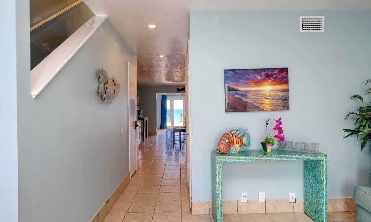 Photo of Bedroom in Floridana Beach