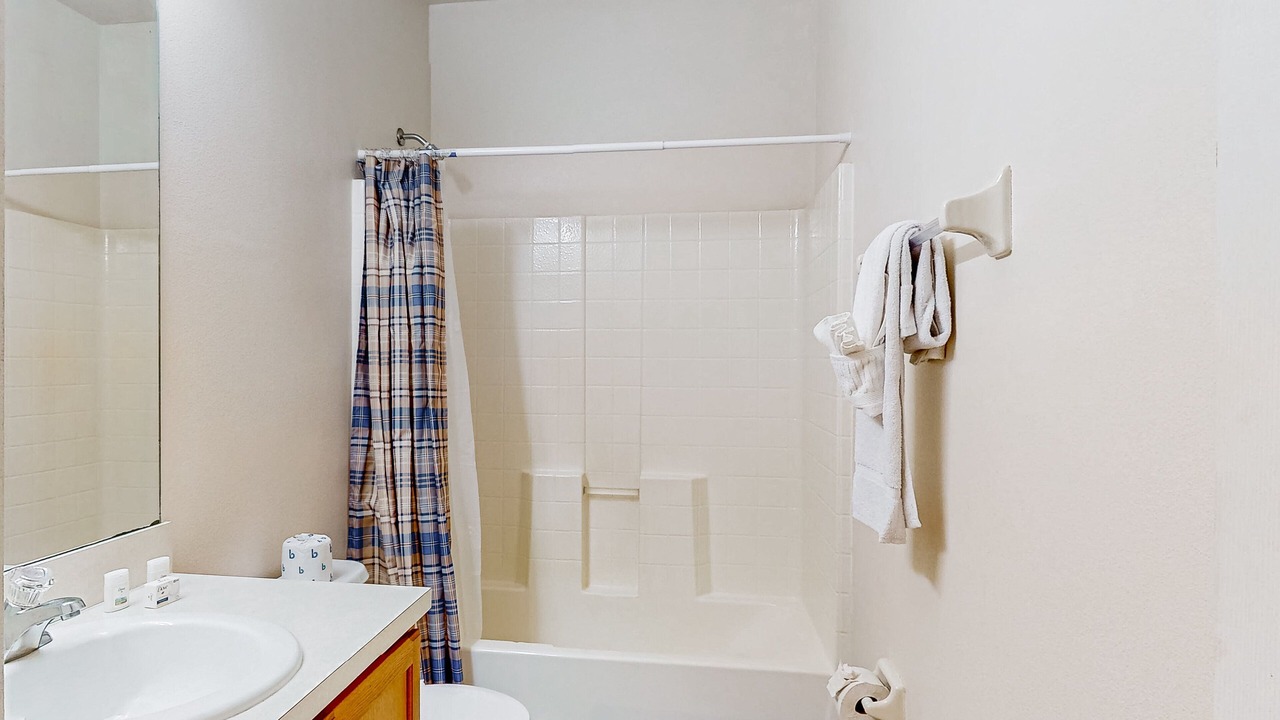 Photo of Bathroom in Port Malabar
