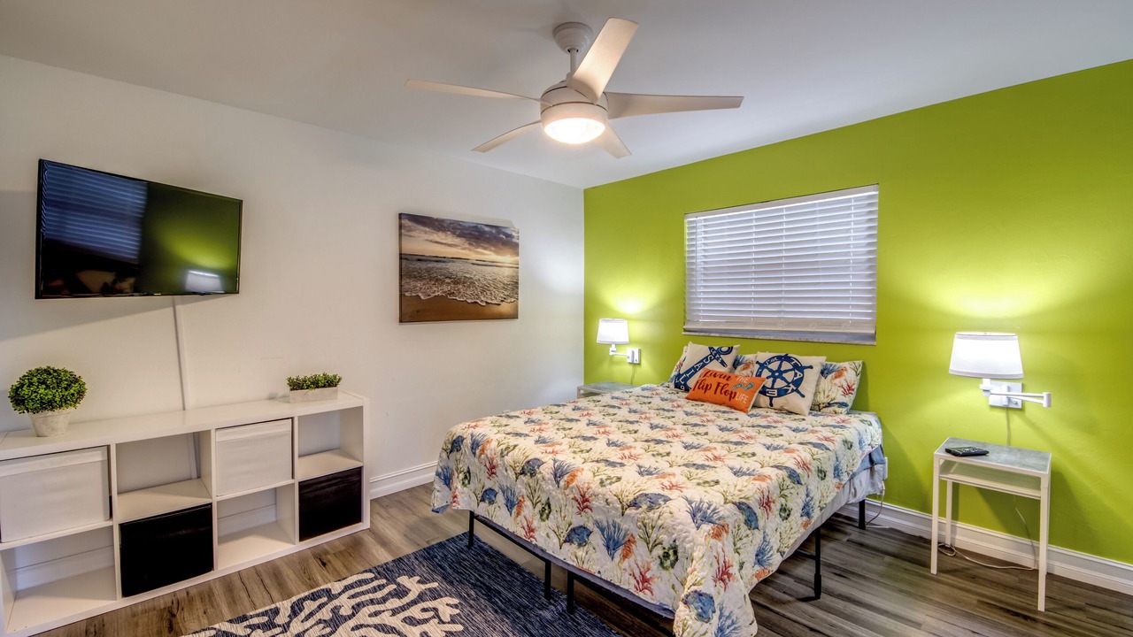 Photo of Bedroom in Caloosahatchee