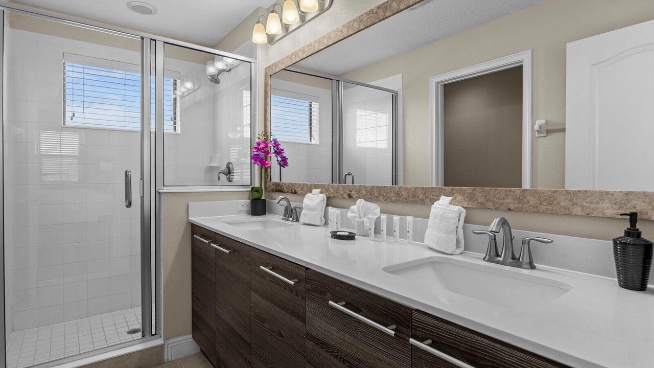 Photo of Bathroom in Haines City