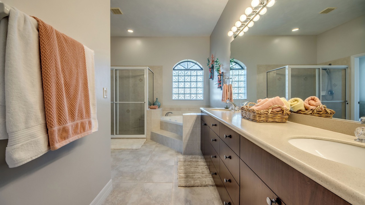 Photo of Bathroom in Cape Coral
