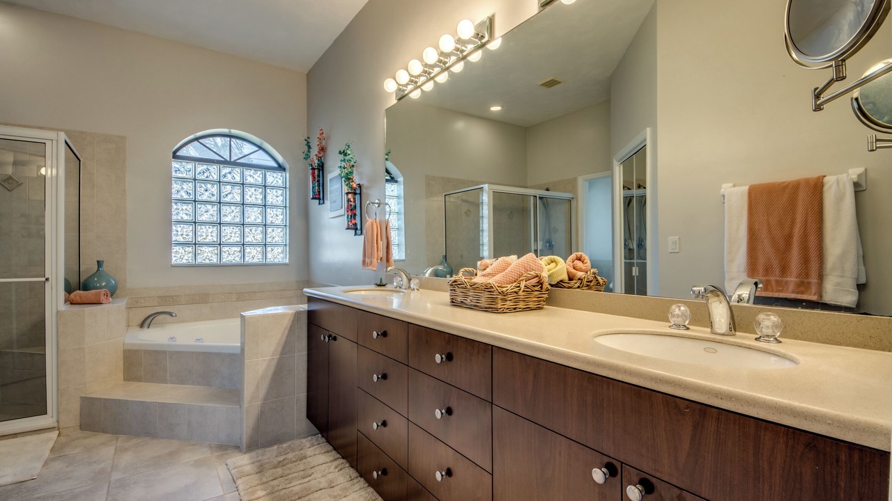 Photo of Bathroom in Cape Coral