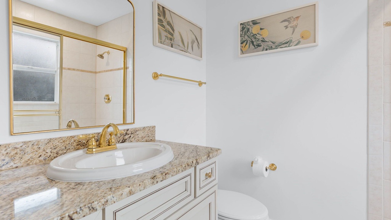 Photo of Bathroom in Biggar