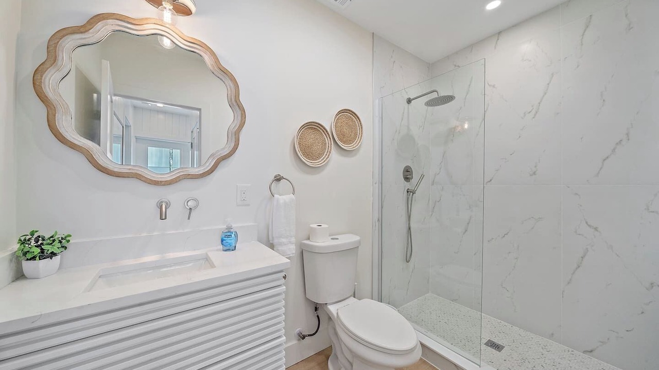 Photo of Bathroom in Arlington Park