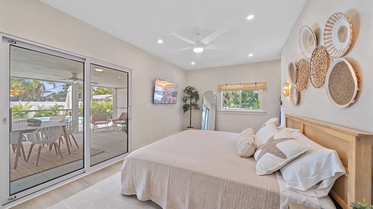 Photo of Bedroom in Arlington Park