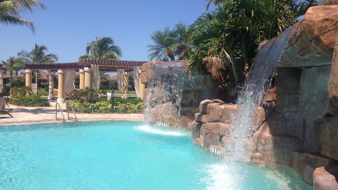 Photo of Outdoor in Naples