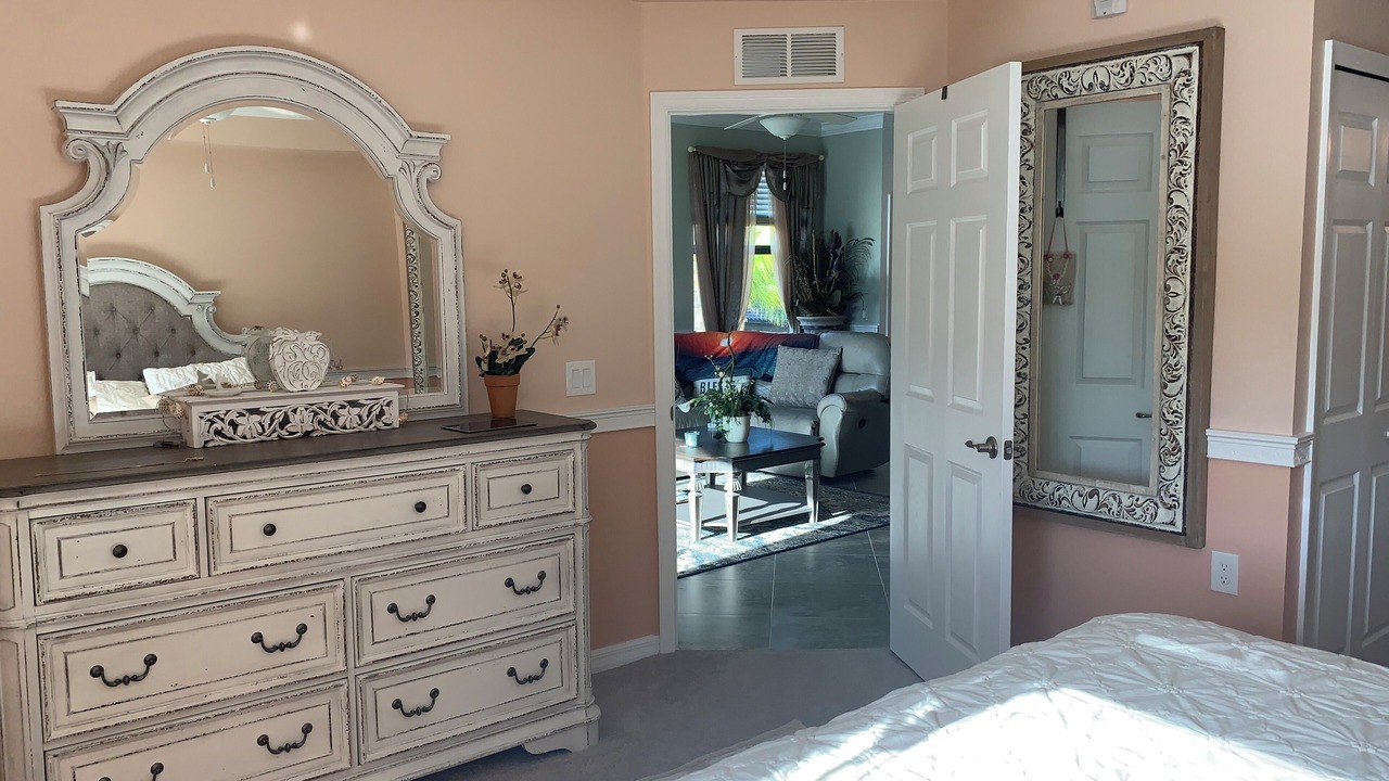 Photo of Bedroom in Naples