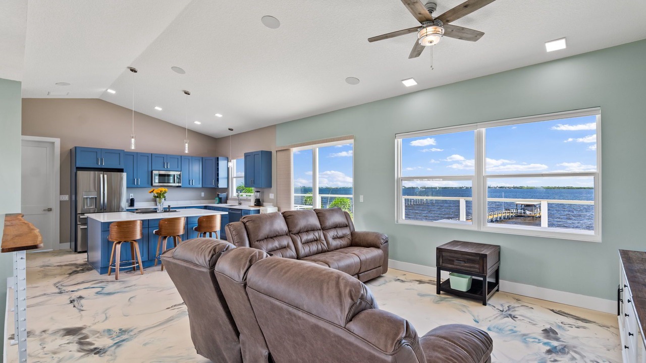 Photo of Livingroom in Grant-Valkaria
