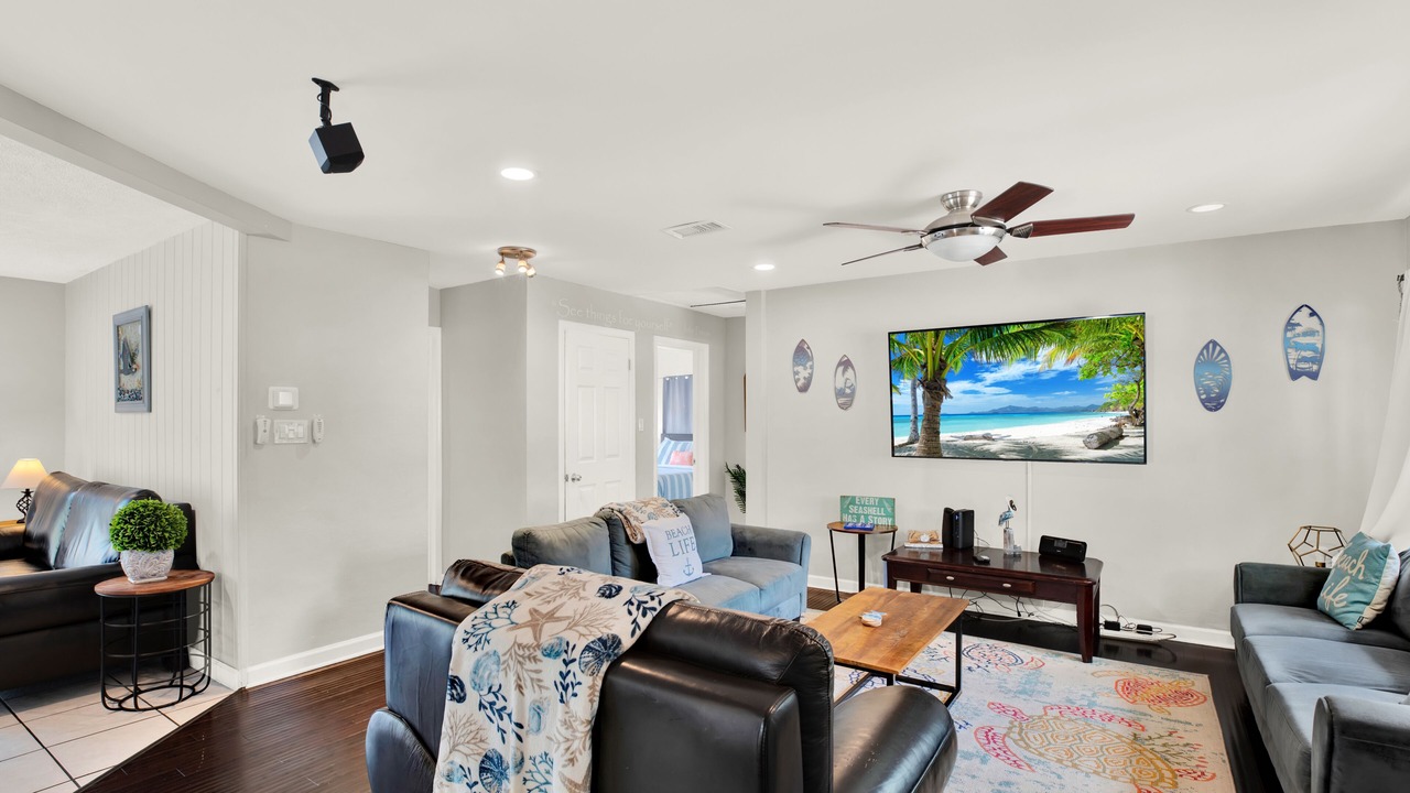 Photo of Livingroom in St. Petersburg - Clearwater