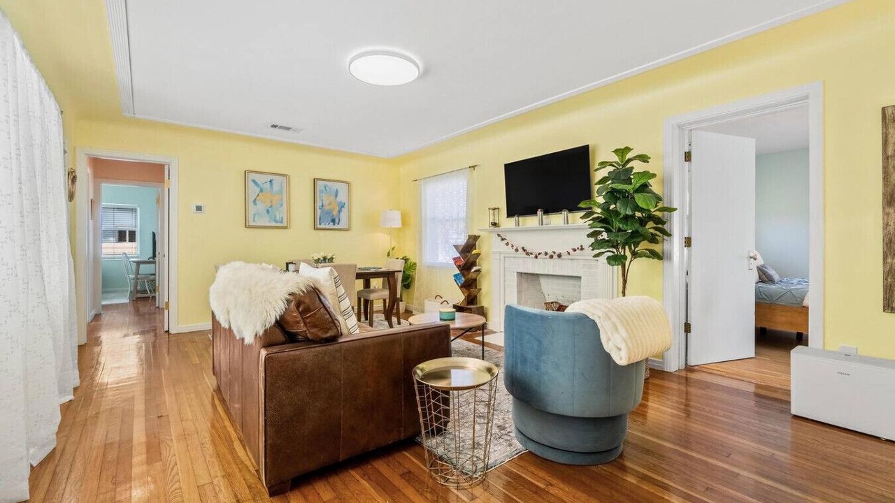 Photo of Livingroom in Redington Beach