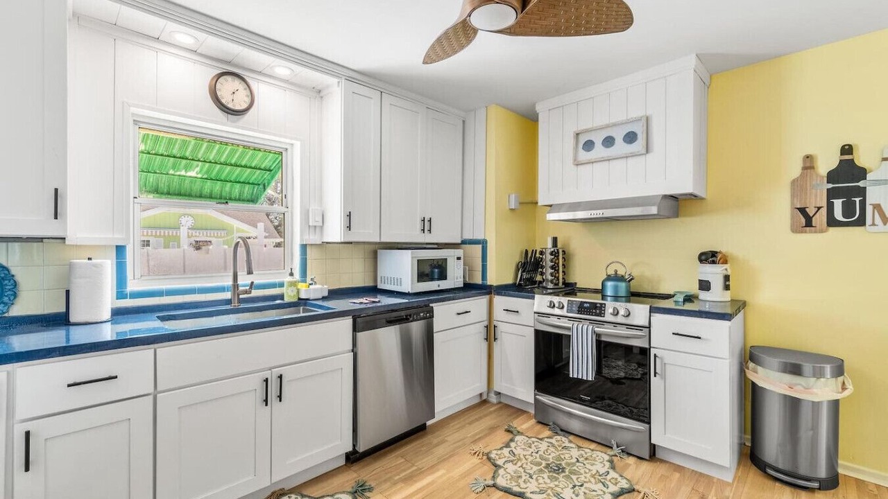 Photo of Kitchen in Redington Beach