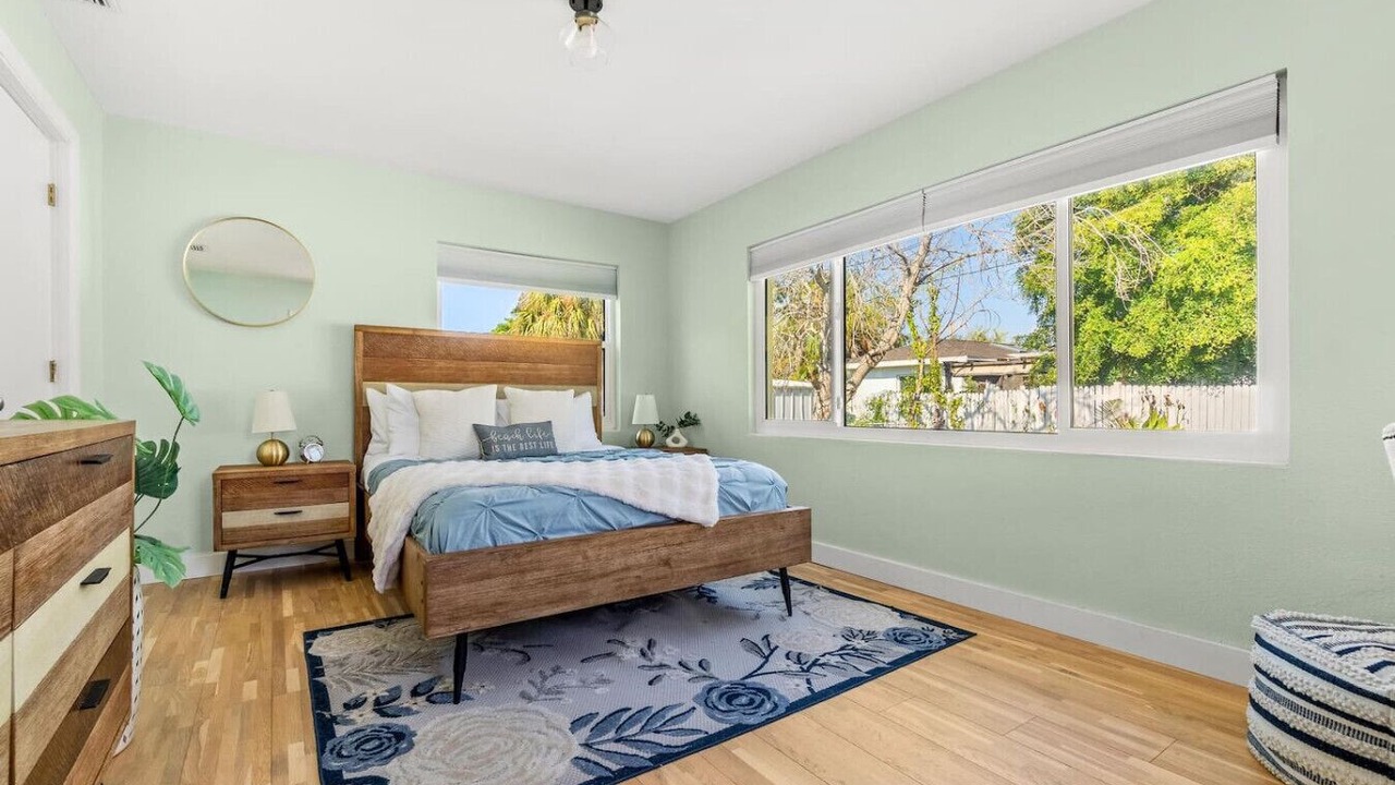 Photo of Bedroom in Redington Beach