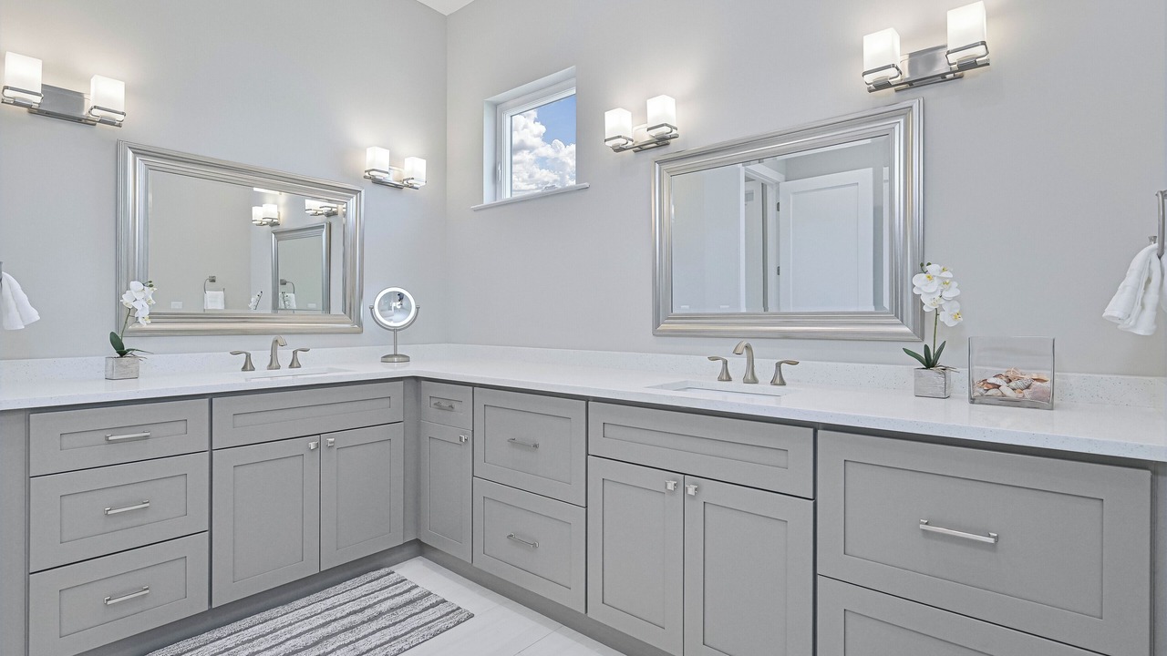 Photo of Bathroom in Bonita Shores
