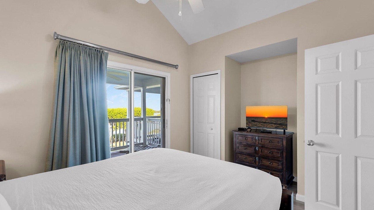 Photo of Bedroom in Marathon