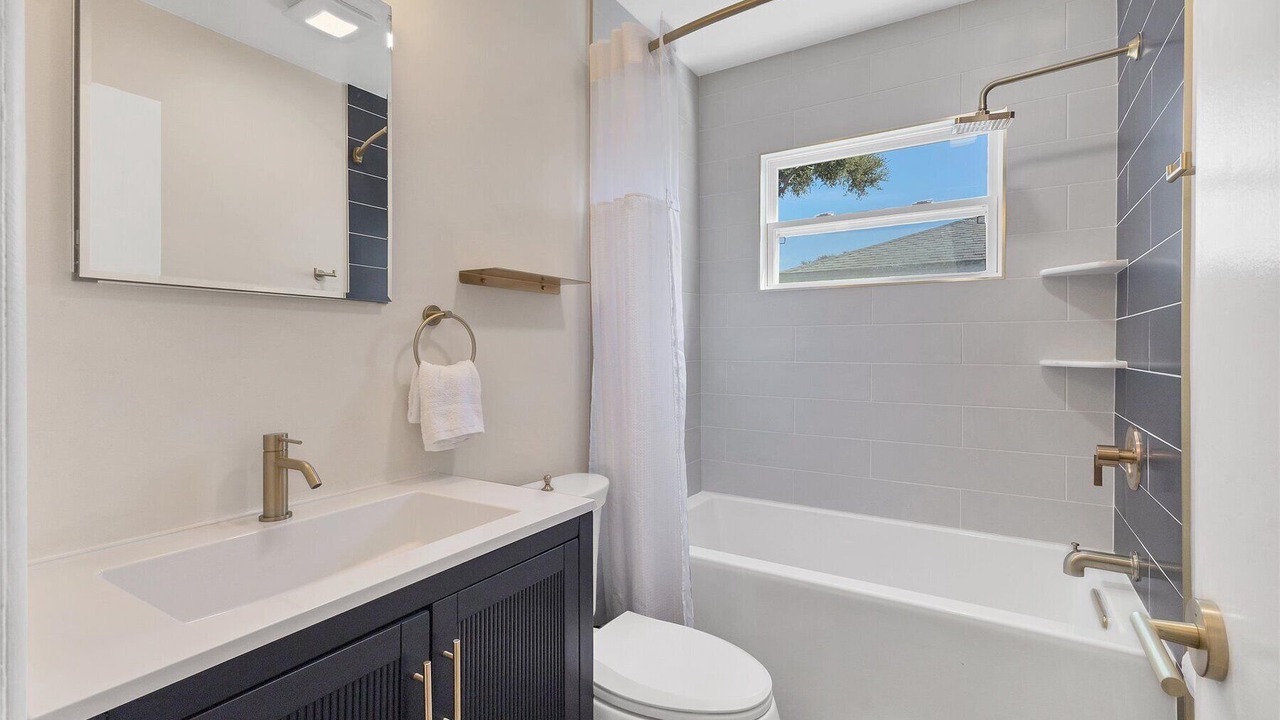 Photo of Bathroom in Paver Park
