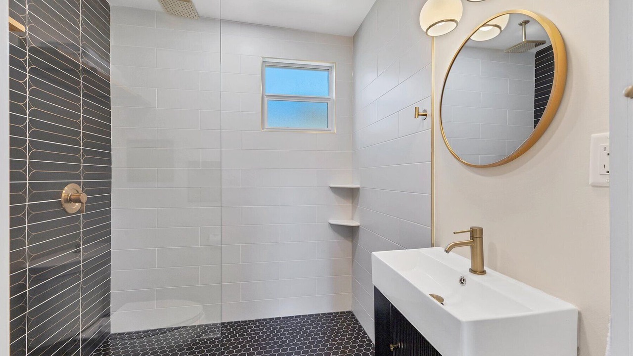 Photo of Bathroom in Paver Park