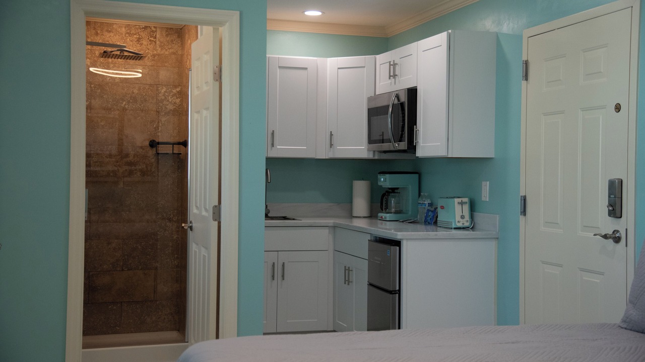 Photo of Bedroom in Mid Island