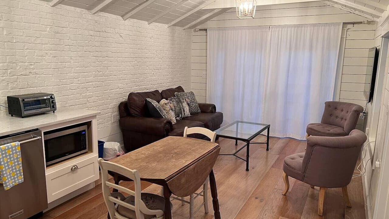 Photo of Livingroom in Southgate