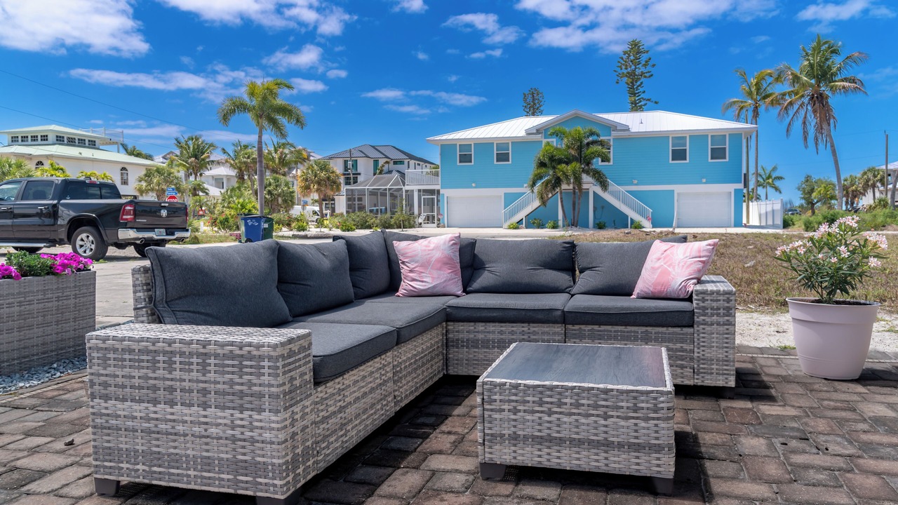 Photo of Patio Balcony in Mid Island