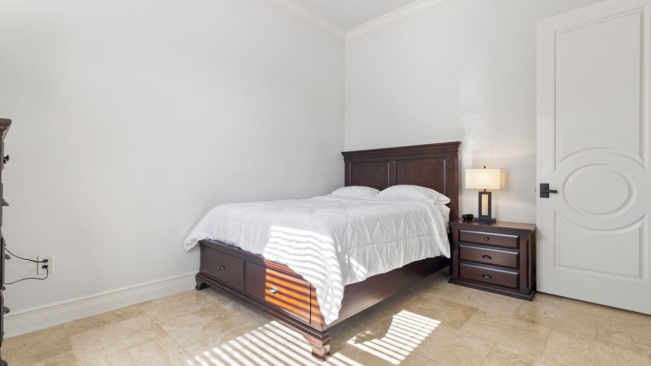 Photo of Bedroom in South Gulf Cove
