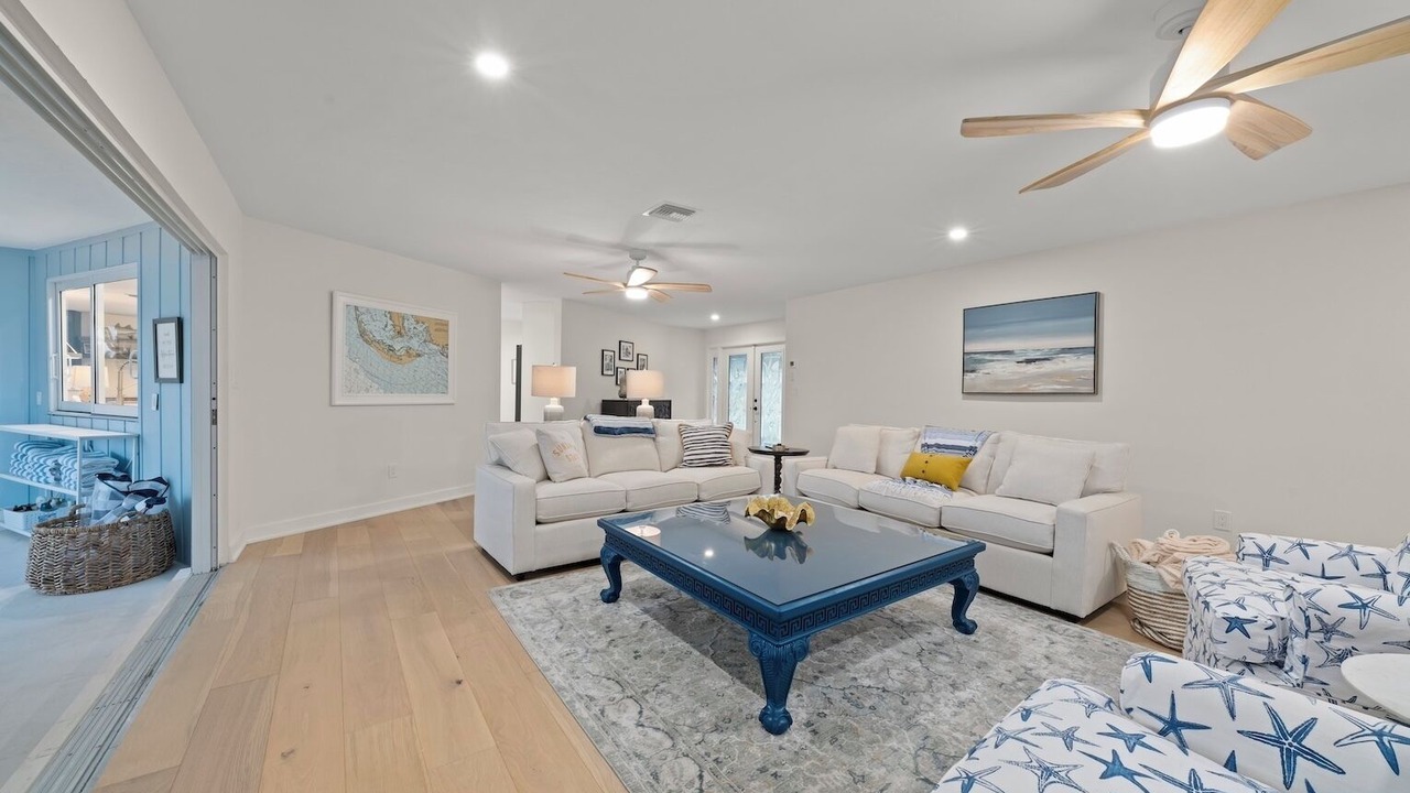 Photo of Livingroom in Shell Harbor