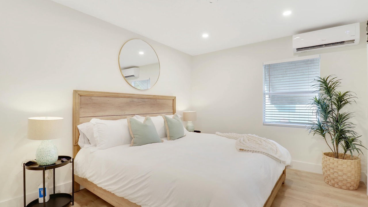 Photo of Bedroom in Stuart