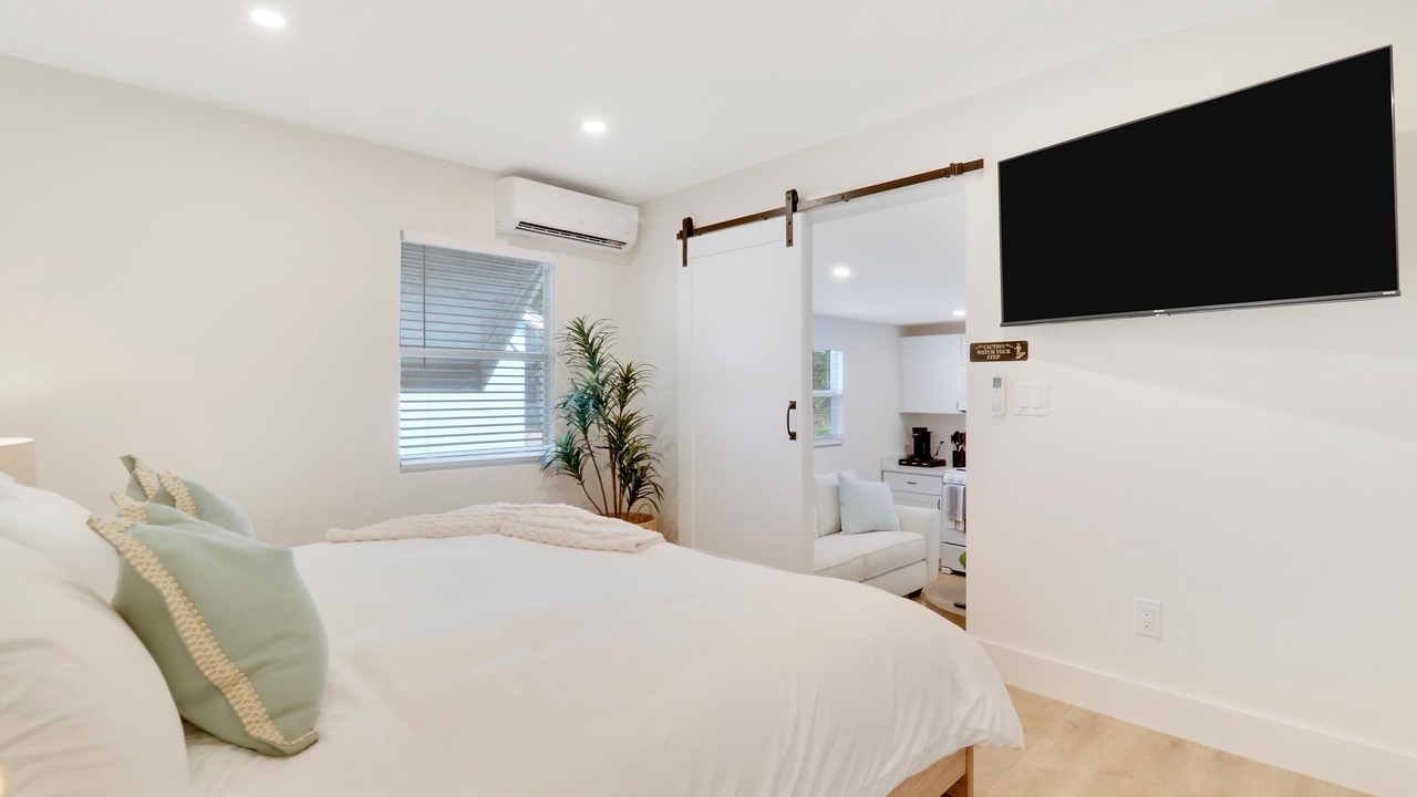 Photo of Bedroom in Stuart