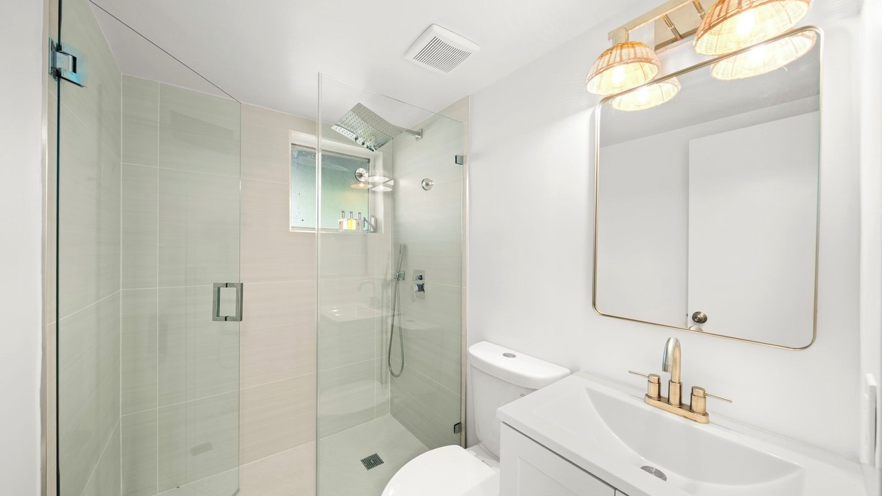 Photo of Bathroom in Coconut Grove