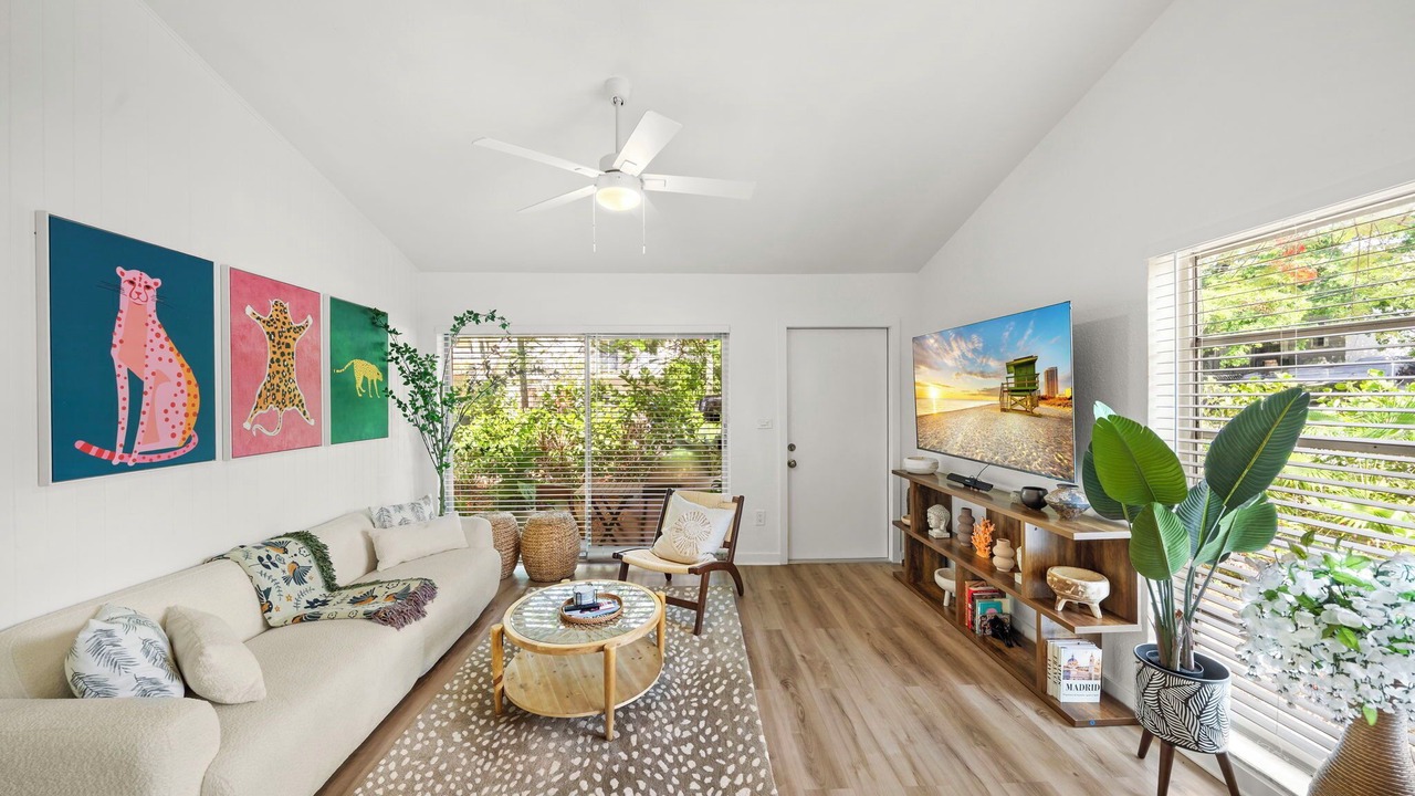 Photo of Livingroom in Coconut Grove