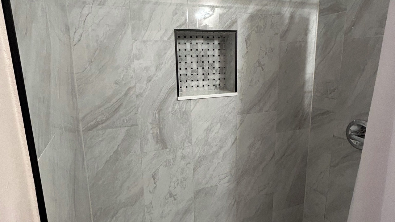 Photo of Bathroom in Lakeland