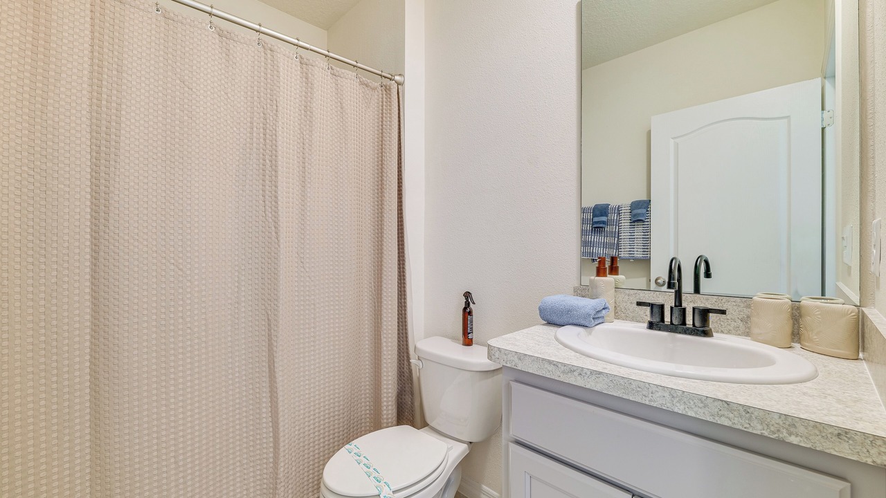 Photo of Bathroom in Davenport