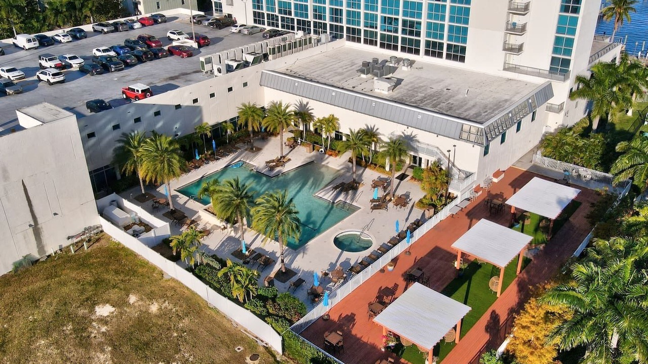 Photo of Outdoor in Fort Myers River District