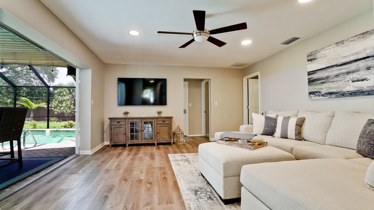 Photo of Livingroom in Whitfield