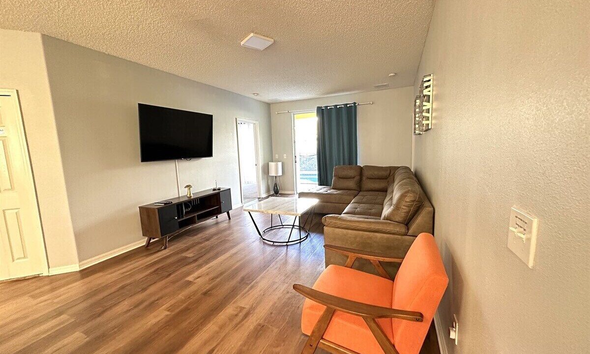 Photo of Livingroom in Sunset Ridge