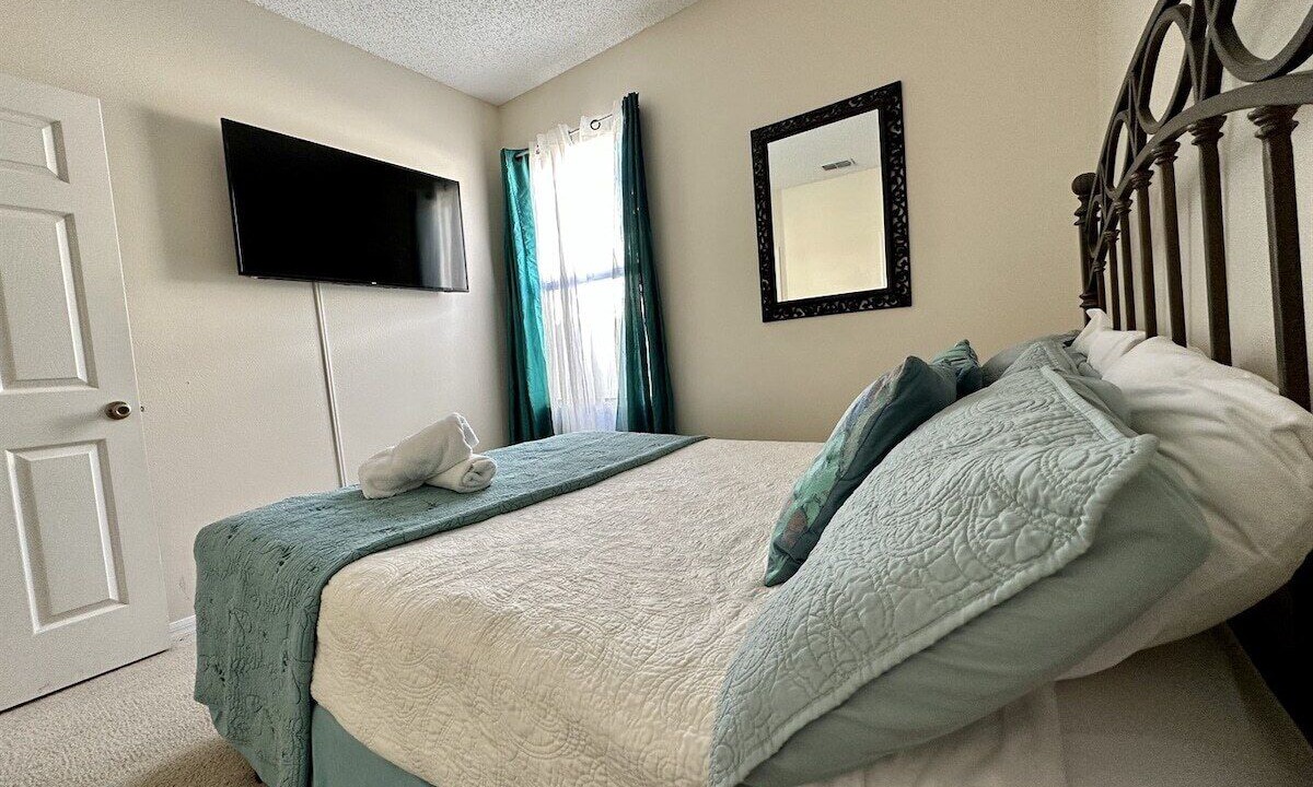 Photo of Bedroom in Sunset Ridge