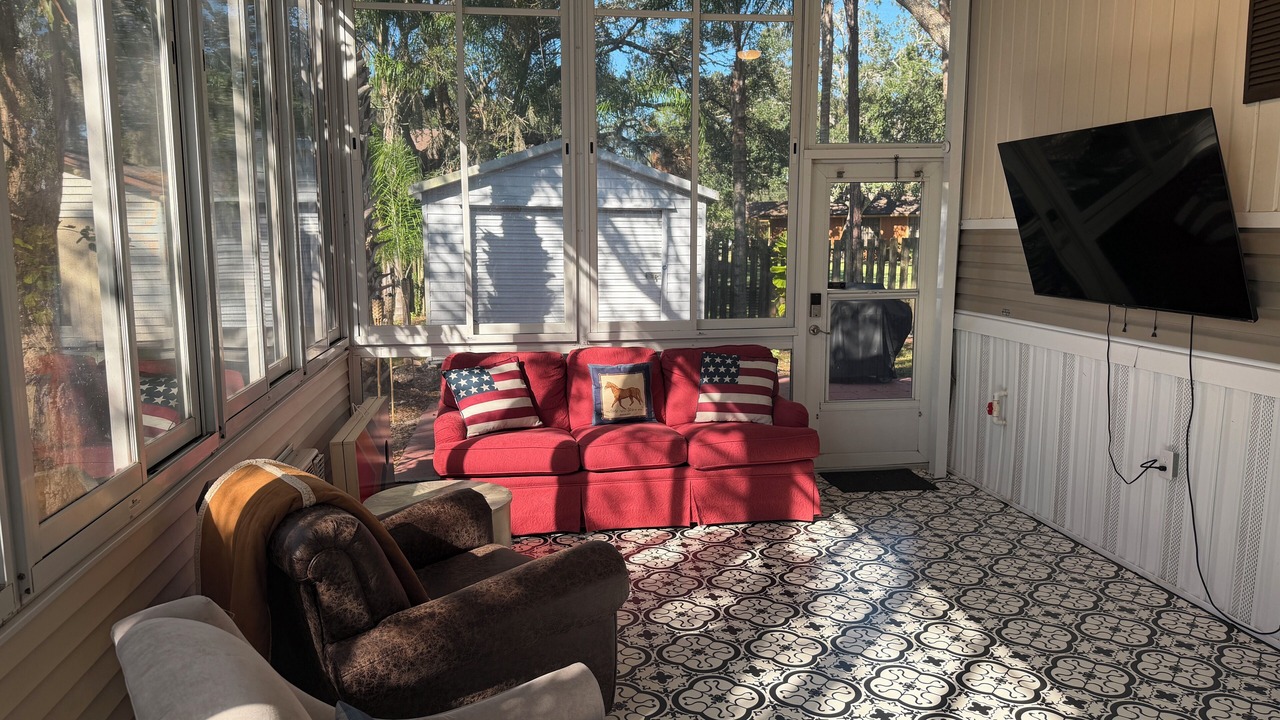 Photo of Livingroom in River Ranch