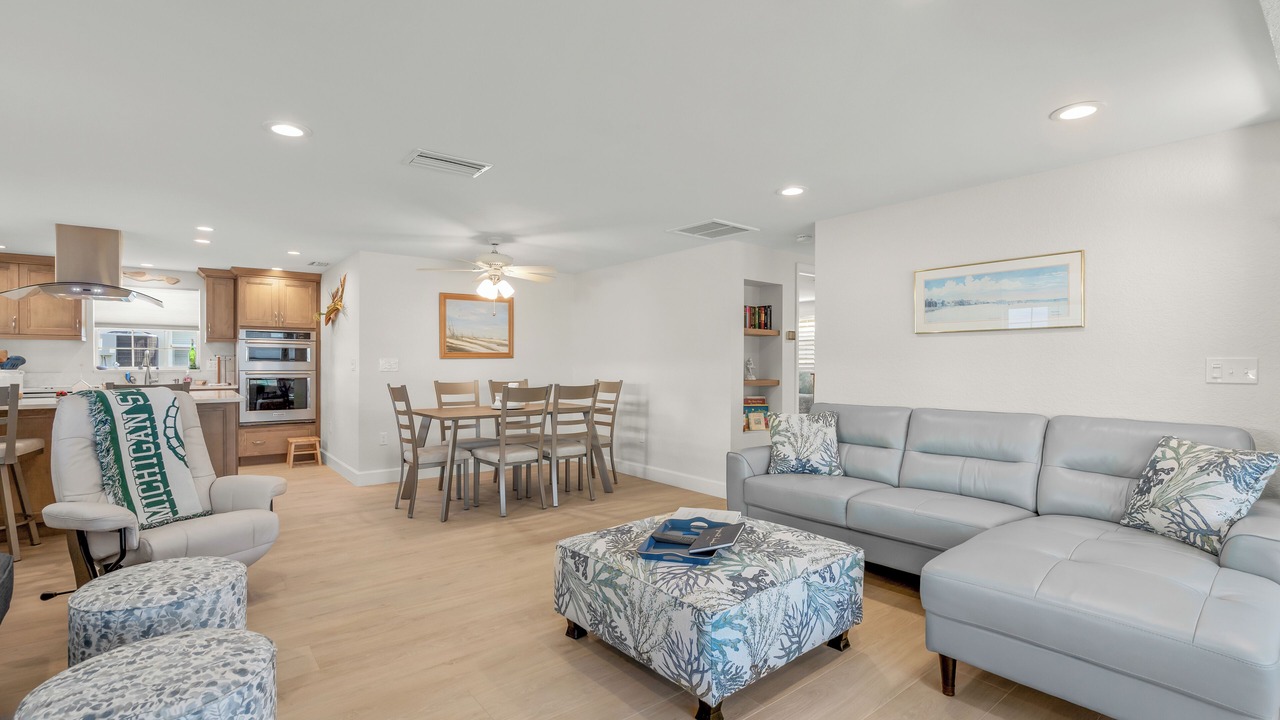 Photo of Livingroom in Siesta Key