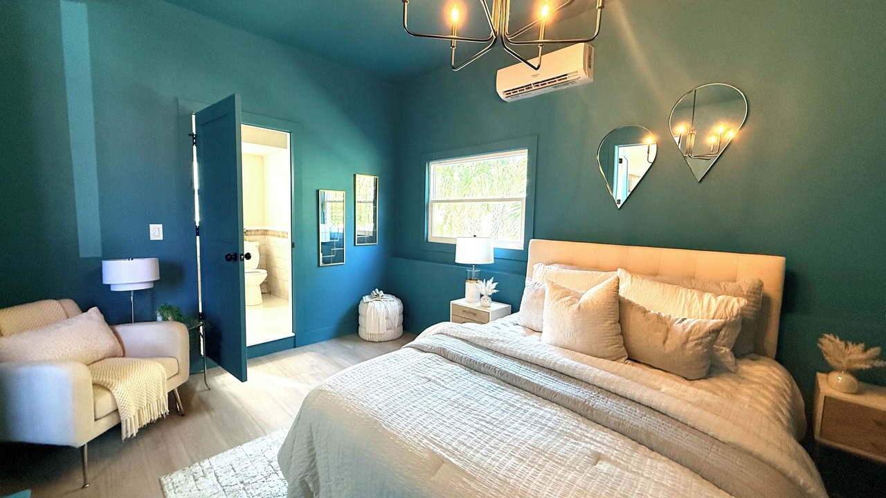 Photo of Bedroom in South Pinellas Community Council