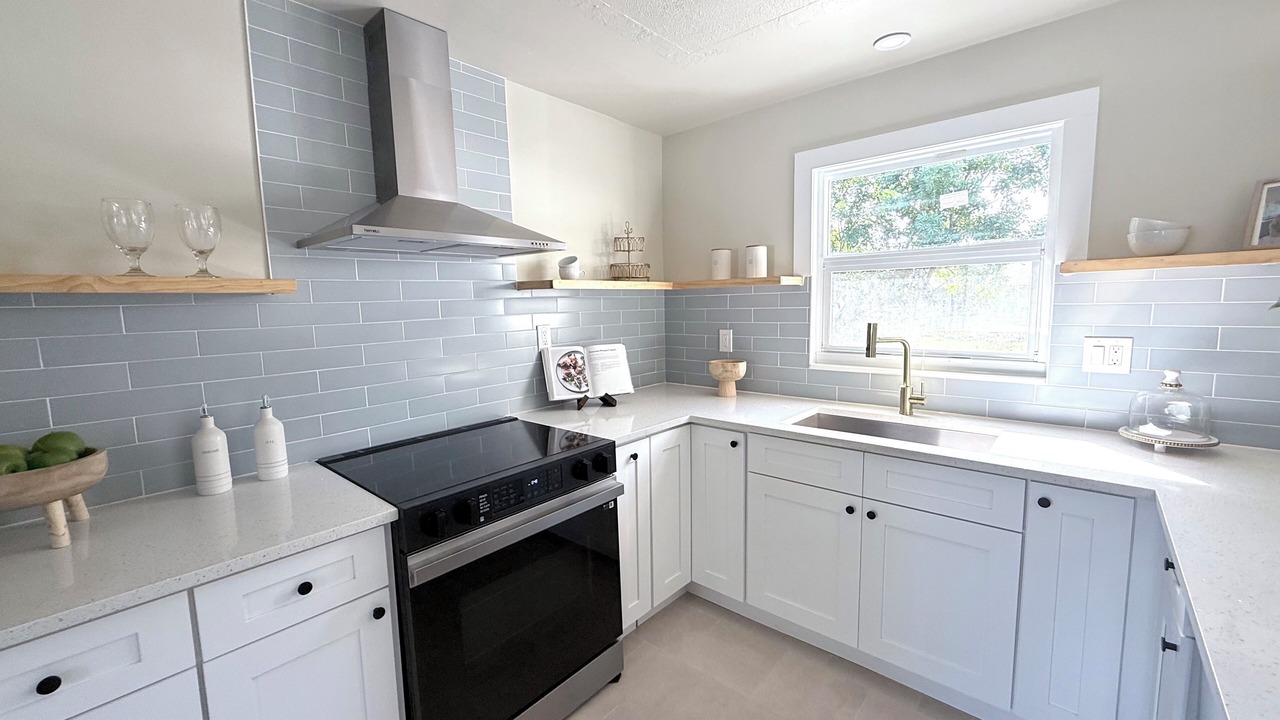 Photo of Kitchen in South Pinellas Community Council