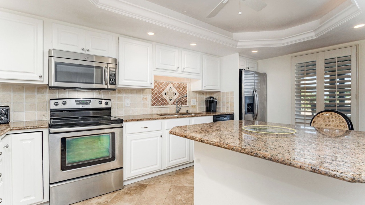 Photo of Kitchen in Imperial Golf Estates