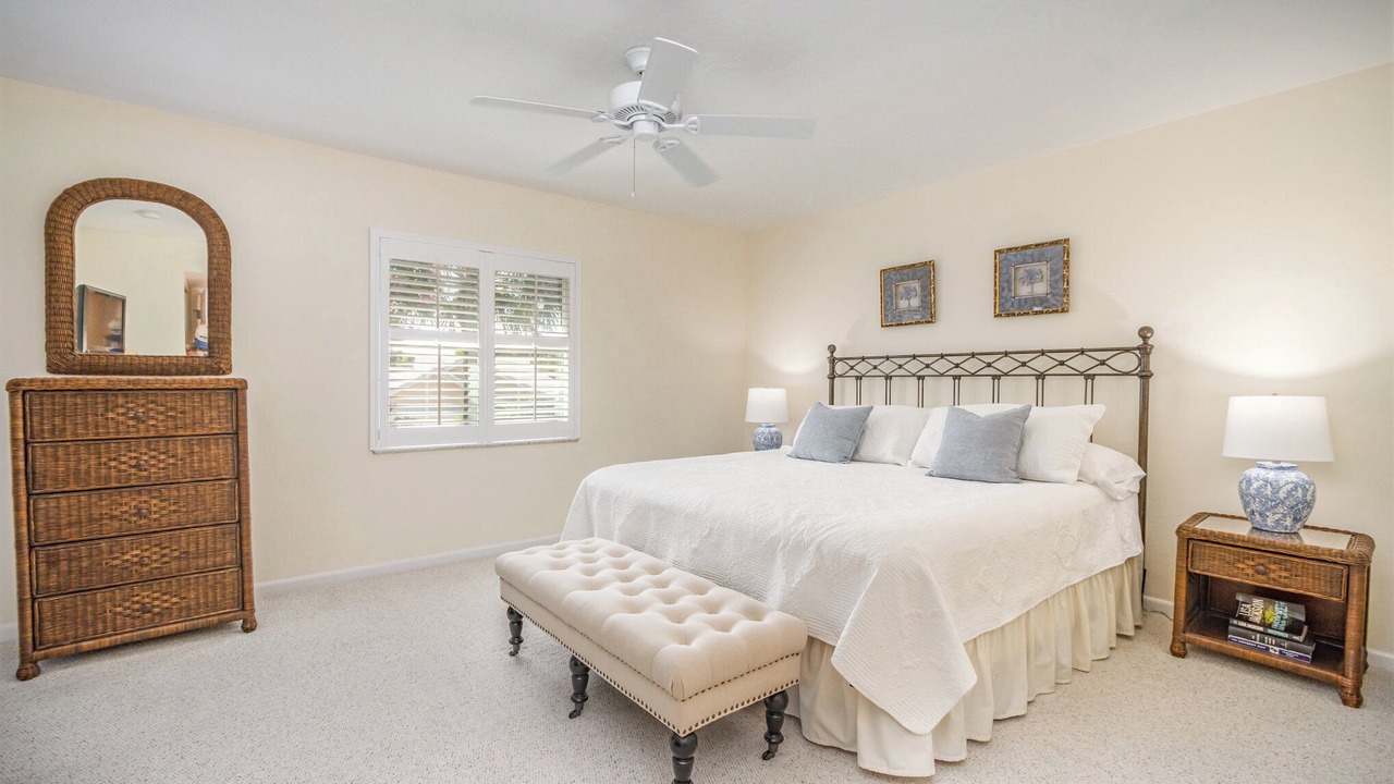 Photo of Bedroom in Imperial Golf Estates